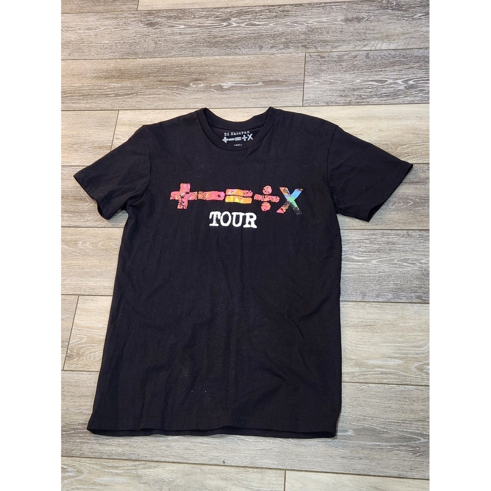 Ed Sheeran TOUR Graphic Tee - 2025 Black Sizs Small